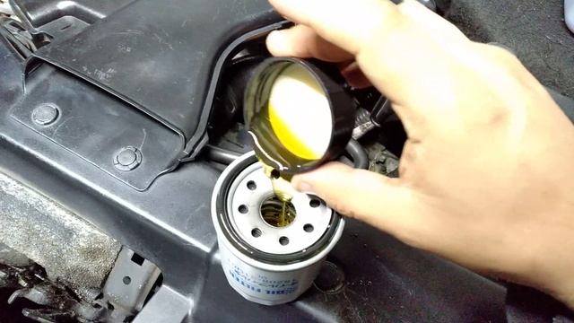 Cómo cambiar aceite del motor de Nissan Tiida | PARTE 2 смотреть онлайн