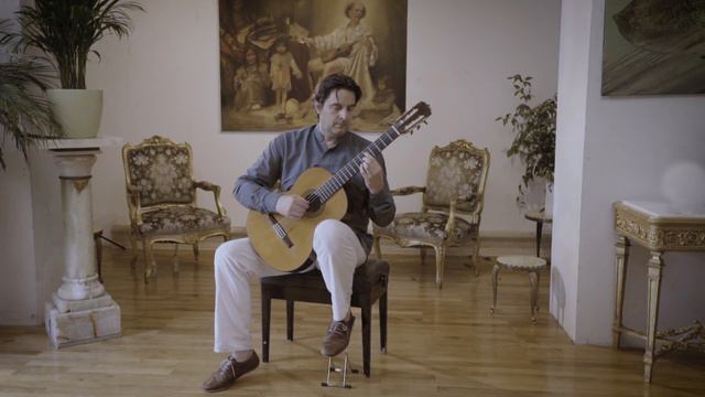 Alexander-Sergei Ramírez plays Minueto No. 6 by Pedro Ximénez Abrill de Tirado смотреть онлайн