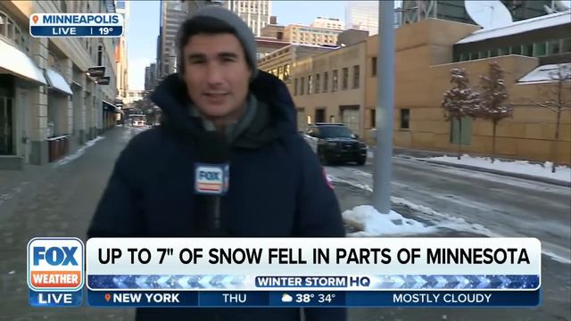 Winter Storm Hits Minnesota Resulting In Minneapolis Breaking Valentine's Day Record For Snow смотреть онлайн