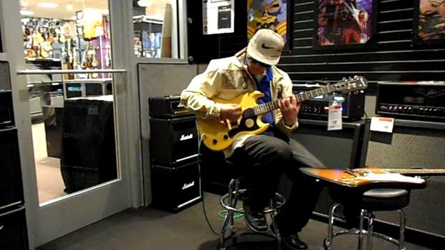 "Testing Out & Playing The Epiphone SG Junior In TV Yellow At G.C.#1" Sept. 14, 2012 - Big Will смотреть онлайн