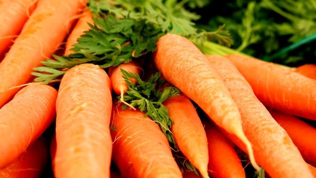 10 продуктов растворят кристаллы мочевой кислоты, избавят от подагры и камней в почках. смотреть онлайн