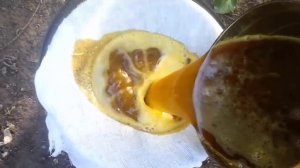 Cамая простая перетопка воска из рамок дома