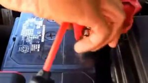 Как использовать пуско-зарядное устройство Car Jump Starter