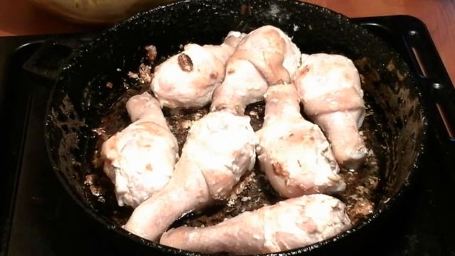 Запеченная курица с картошкой.Печеная картошка с курочкой в духовке. смотреть онлайн