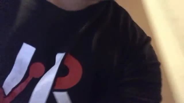 Impossible Water Bottle Flip Trick Shots смотреть онлайн