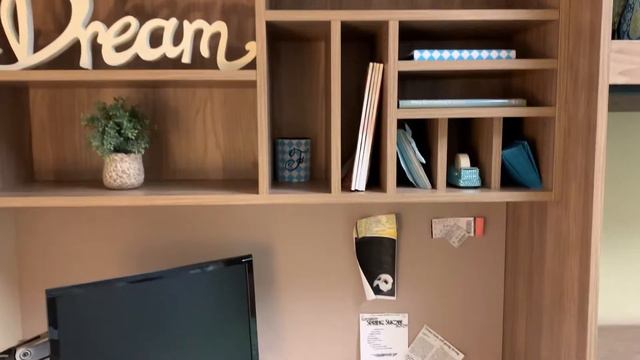 Virtual Tour: Apres Ski Wall Bed and Home Office смотреть онлайн