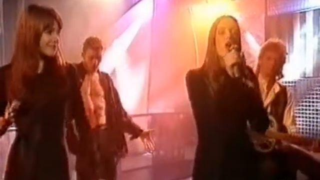 Yaki-Da - I Saw You Dancing (Live) смотреть онлайн