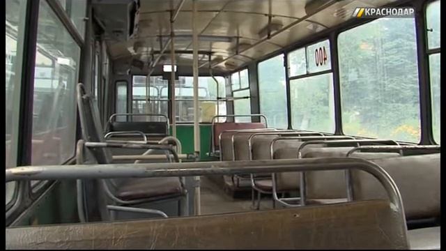 В Краснодаре в заброшенном автобусе нашли тело неизвестного смотреть онлайн