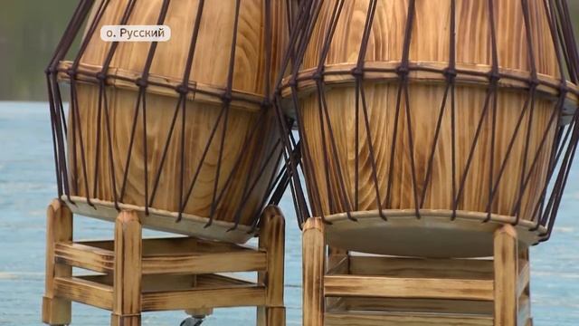 Ансамбль «Хэ Дон» из ДВФУ получил новые барабаны от корейской провинции Чолла смотреть онлайн