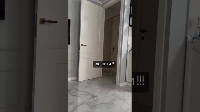 И не думайте, что мне легко дается снимать на видео мужа 😂😂😂😂