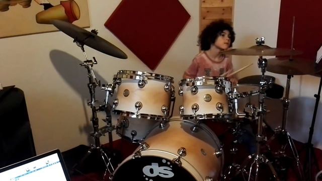 Il mio piccolo batterista смотреть онлайн