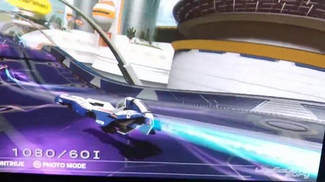 WipEout HD on a BVM D24 CRT monitor смотреть онлайн