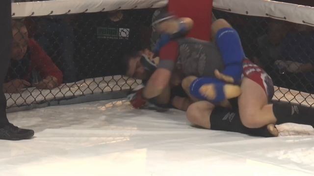 1. Мухмадиев Бухтовар VS Ефимов Сергей. Fight RIOT 2020 смотреть онлайн