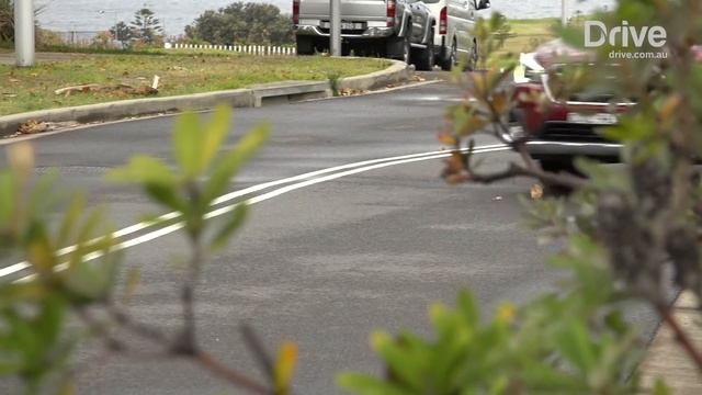 2018 Subaru Outback Review | Drive.com.au смотреть онлайн