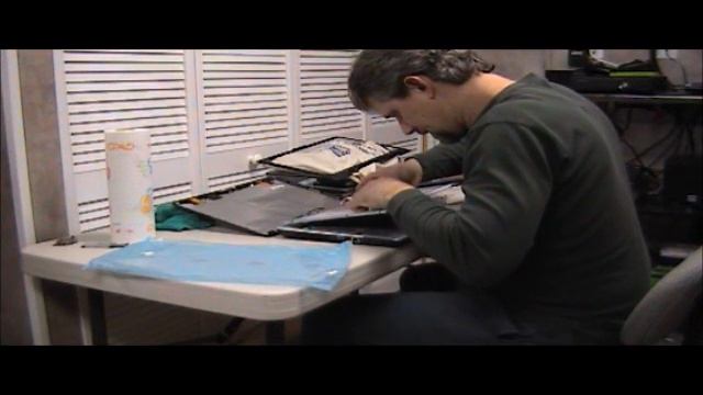 Laptop Screen Replacement Toshiba Satellite L505-ES5018.wmv смотреть онлайн