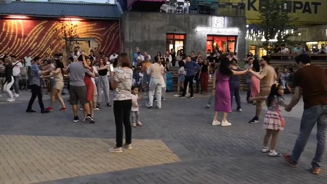 Танцуем Бачата.Латиноамериканский танец. смотреть онлайн