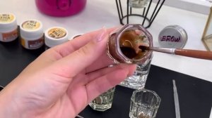 Как разводить хну для бровей. Рабочая консистенция хны. Елена Поль