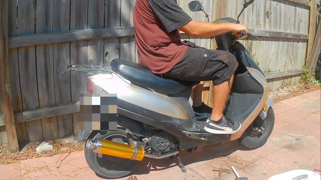 Chinese scooter exhaust replacement. Taotao pony gets an upgrade. смотреть онлайн