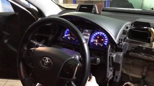 Toyota Camry v50 Замена щитка приборов, рулевого колёса и ШГУ 7.1 JBL (салон от рестайлинга)