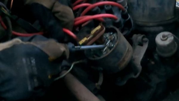 Old Soviet Truck START & DRIVE - KOLHIDA KAZ 608V (1987)