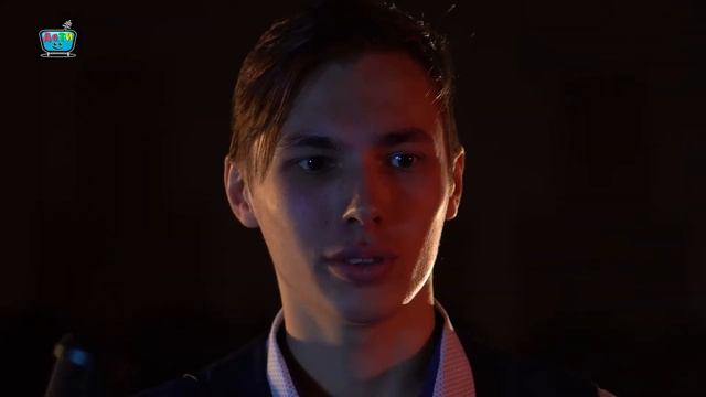 Денис Ващенко - Майор привез мальчишку на лафете смотреть онлайн