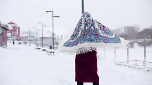 Платок шерстяной с шелковой бахромой "Милый образ"