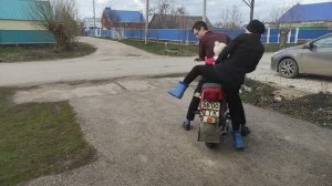 Осенний продубас в троём на ИЖ Планета 5 из металлолома.