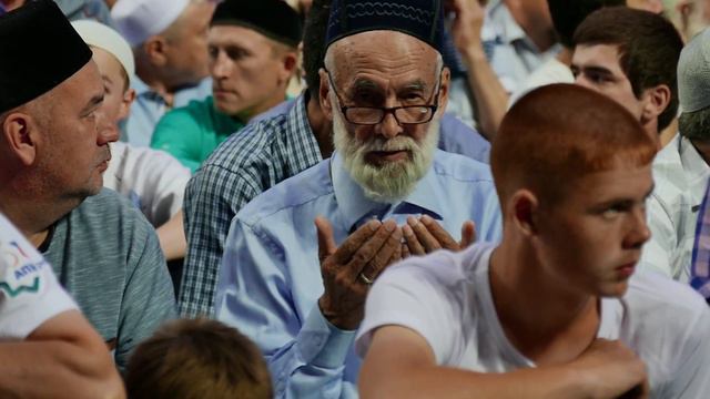 IV республиканский ифтар на стадионе «Казань Арена» смотреть онлайн