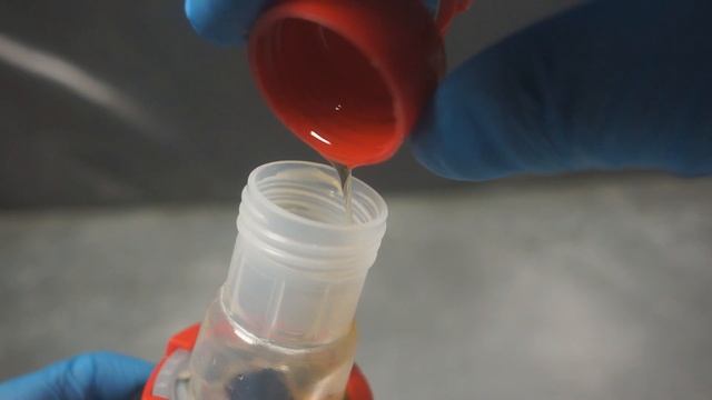 Motul 8100 Eco-nergy 5W30 What does the original engine oil look like? смотреть онлайн