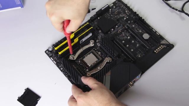 Intel Core i5-10500 unboxing & installation смотреть онлайн