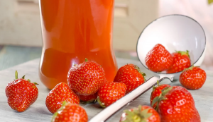 Рецепт клубничного ликёра. Домашний ликер Ксу-ксу. XU-XU