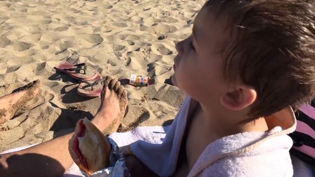 Средиземное море . Барселона. Отдыхаем. смотреть онлайн