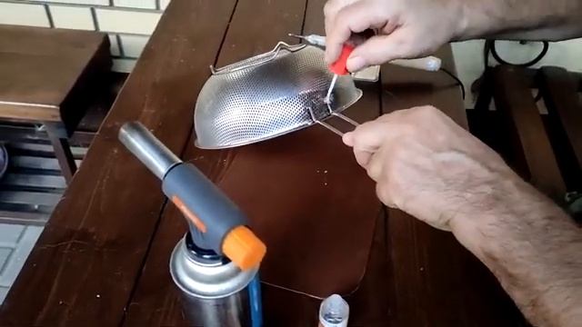 Ремонт друшлака из нержавейки -отскочила ручка. смотреть онлайн