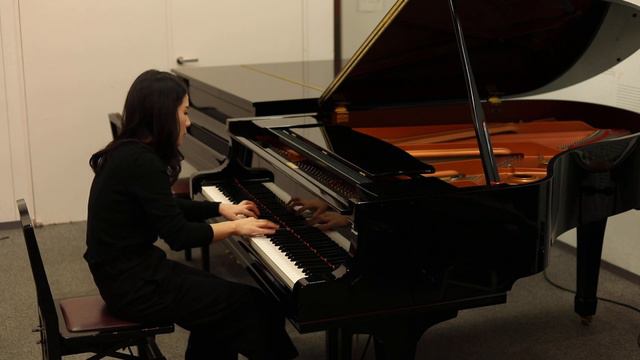 F. Chopin Piano Etude Op.10 no 4 смотреть онлайн