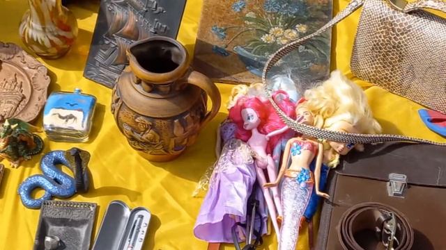 VLOG № 2 / Поездка на Блошиный рынок Вернисаж / Блошка / Поиск Кукол