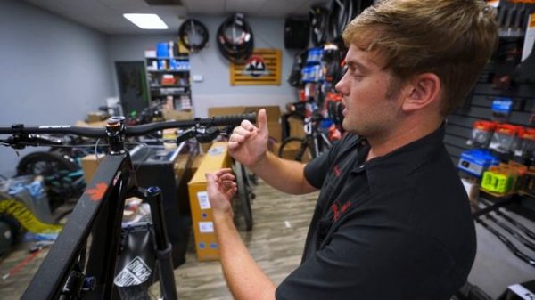 SRAM AXS Setup & Adjustment | Mountain Bike Tech Tuesday