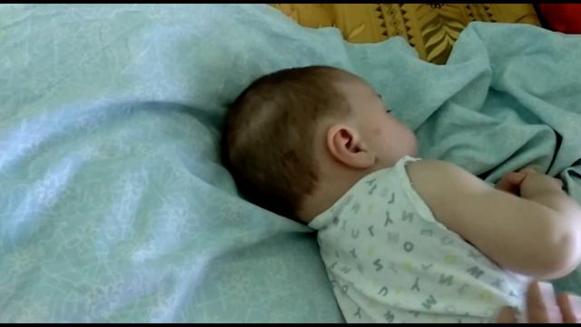 Влог: День у бабушки. Гуляем в саду, поем, занимаемся спортом и купаемся. дом в деревне смотреть онлайн