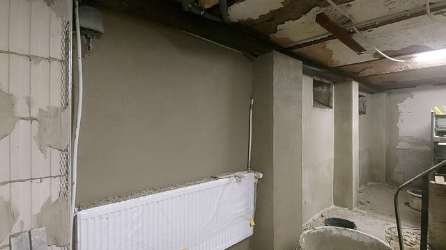 весь день на кухне (пирожки, суп) купили трехкамерное окно, продолжаем штукатурить келлер, смотреть онлайн