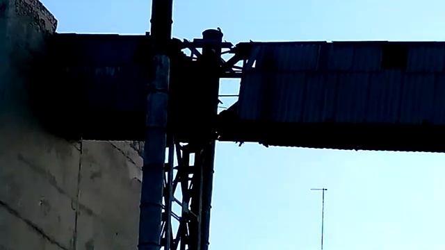 Демонтаж галереї смотреть онлайн