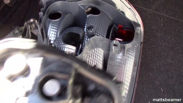 BMW F20 1 series. Rear tail light DIY. how to change.Which bulb do i need? brake, reverse, fog ligh смотреть онлайн