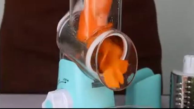 Spiralizer 3-Blade Vegetable Slicer смотреть онлайн
