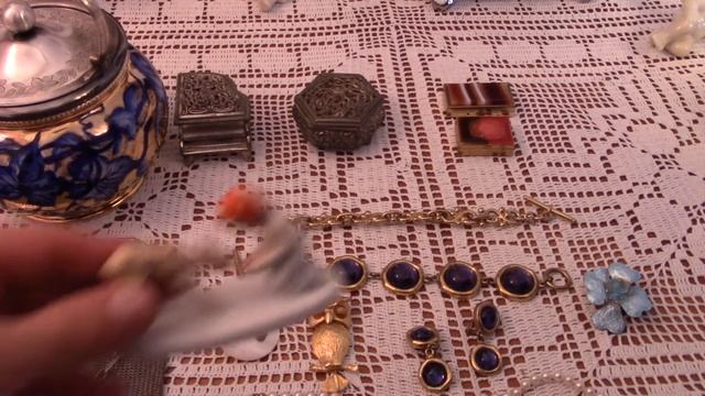 Винтажная бижутерия . Коллекция . Продам . смотреть онлайн