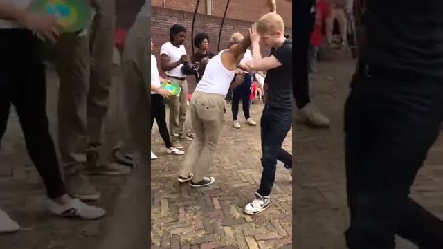Roda de Rua Utrecht смотреть онлайн