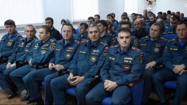 ИНГУШЕТИЯ:Сотрудник МЧС пойман на взятке! смотреть онлайн