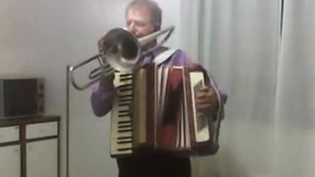 hoooooo trombone do vovô..... смотреть онлайн