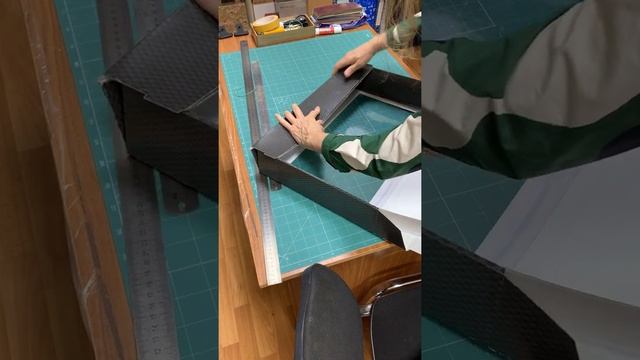 Сборка коробки дно-крышка из микрогофрокартона смотреть онлайн