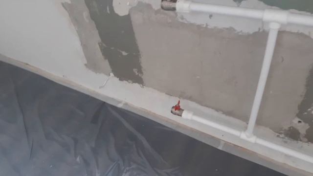 Обои. Просто переклеить не получится. смотреть онлайн