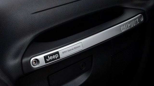 2012 Jeep Wrangler Call of Duty MW3 смотреть онлайн