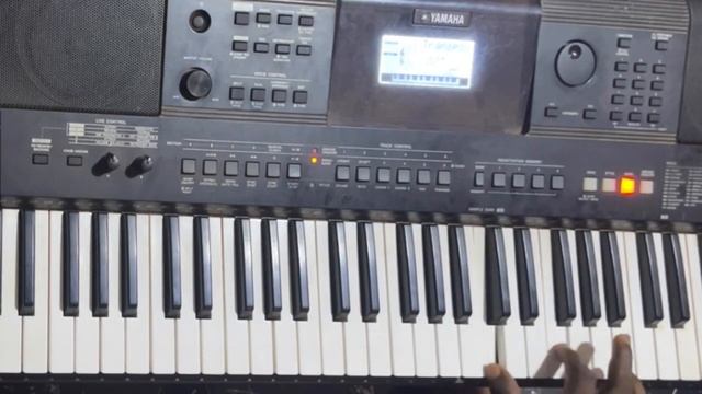 At key F | Aden Nti Na | By Moses OK. || progression and Intros || BREAKDOWN. смотреть онлайн