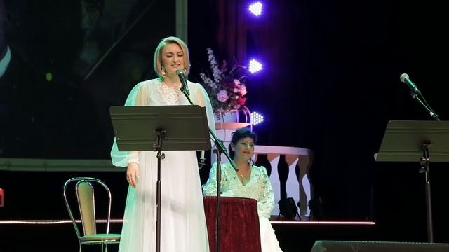 # Зелёная причёска С. Есенин смотреть онлайн